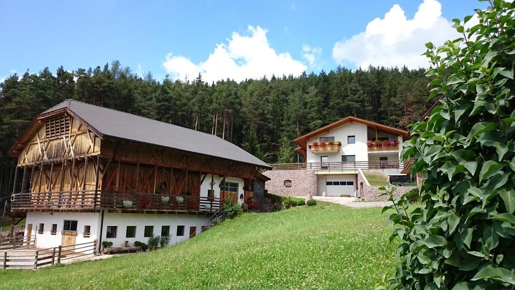 Polzhof Apartment Кастелрото Екстериор снимка
